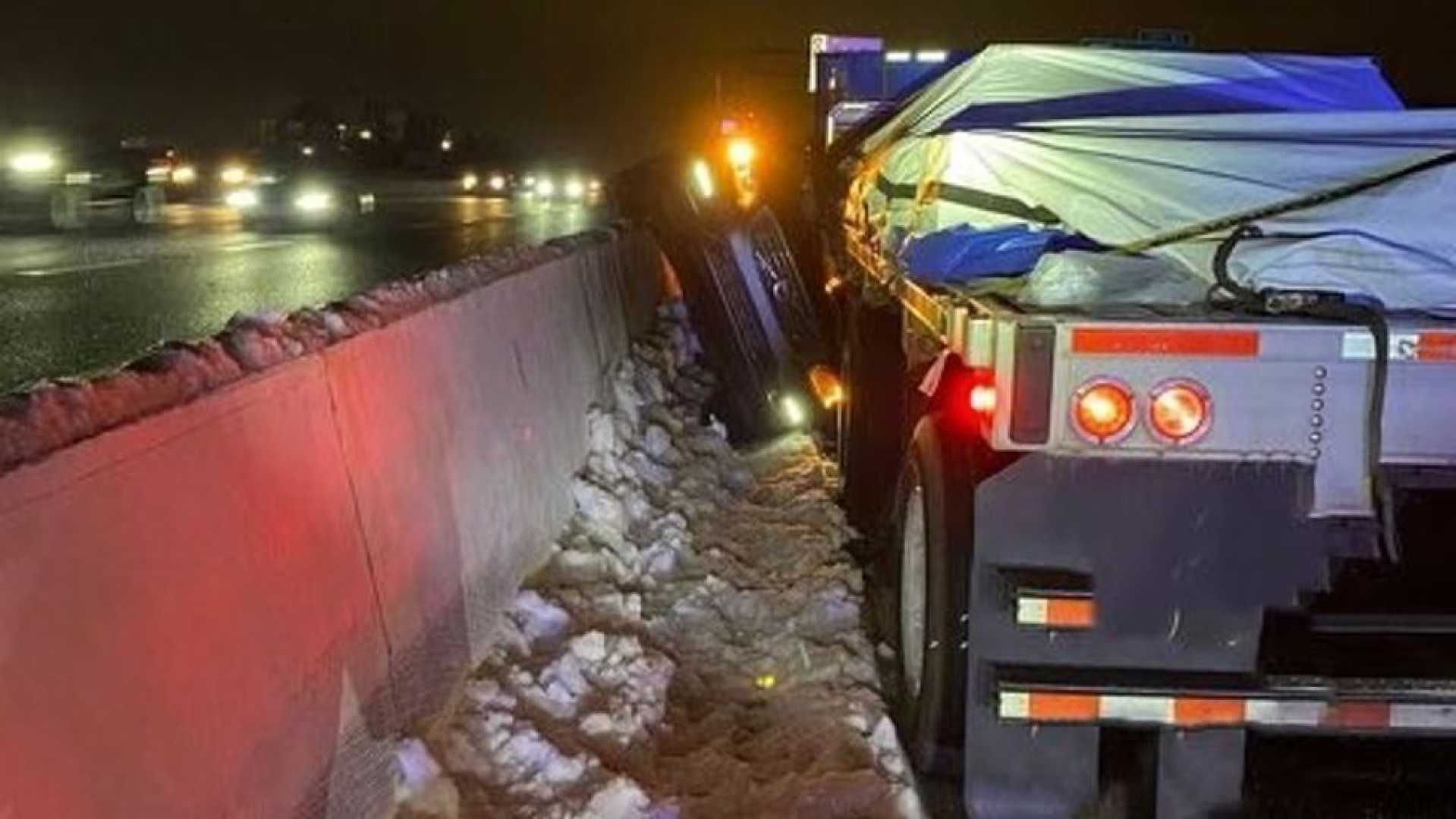 Tennessee Highway Patrol I 65 Crash Scene