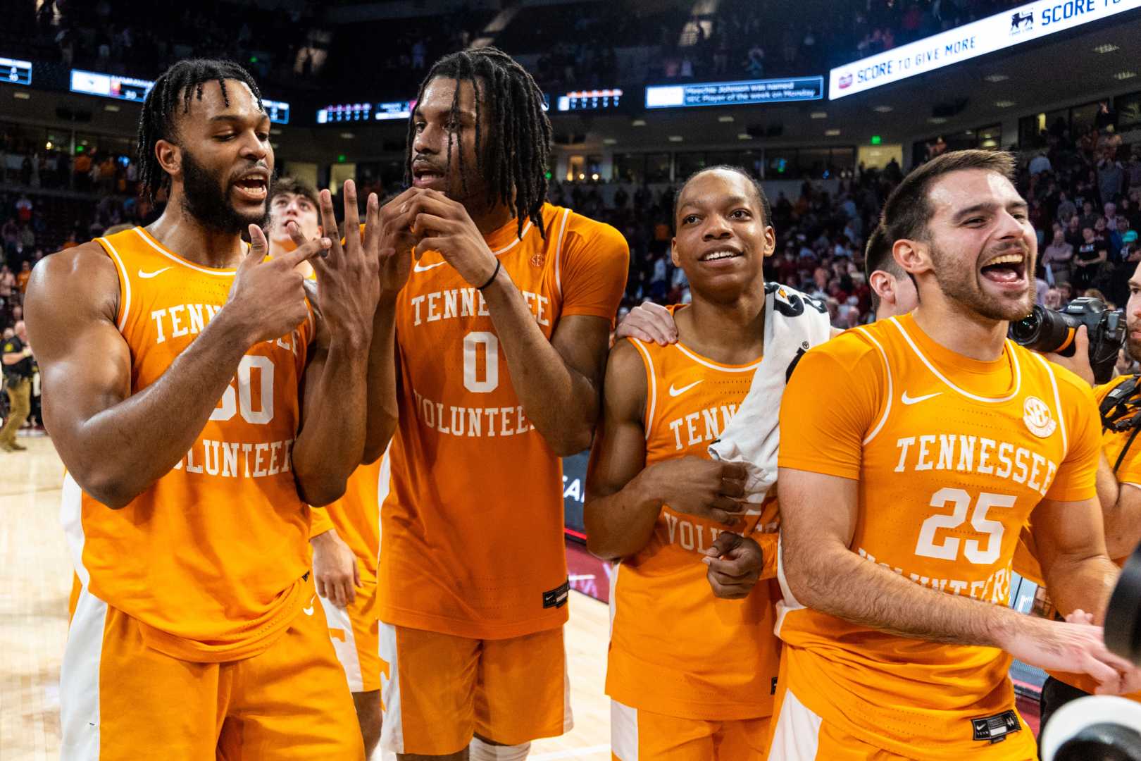 Tennessee Volunteers Basketball Team Action Shots