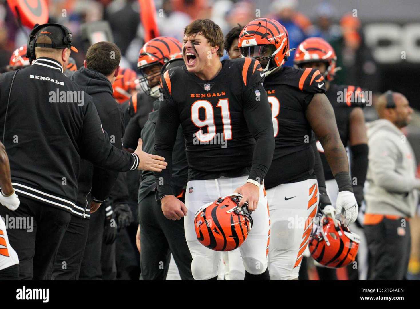 Trey Hendrickson Sacks Quarterback Celebration