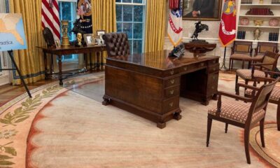 Trump Oval Office Resolute Desk Replacement C&o Desk