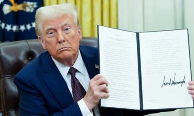 Trump Signing Executive Order English Official Language