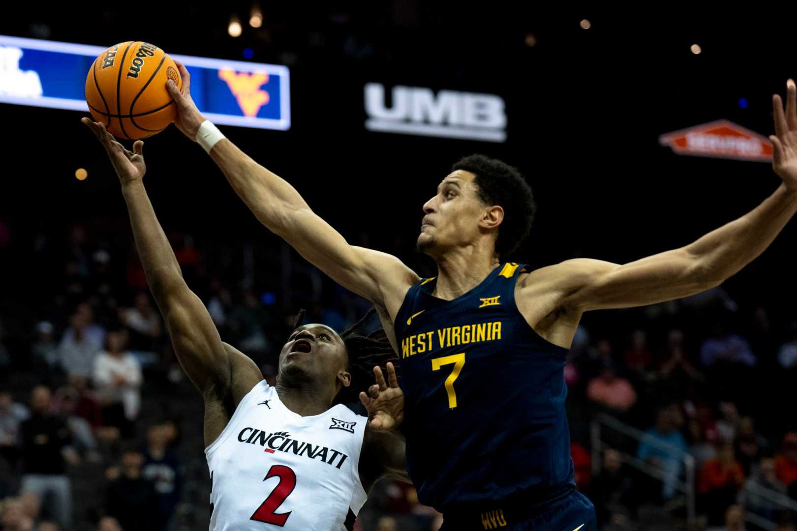 West Virginia Vs Cincinnati Basketball Game 2025