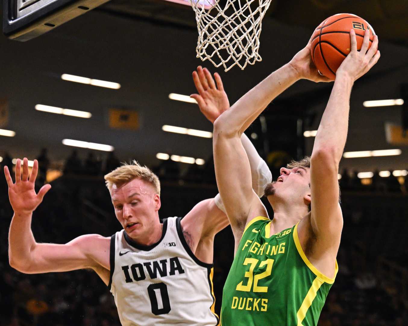 Wisconsin Vs Oregon Men's Basketball Game