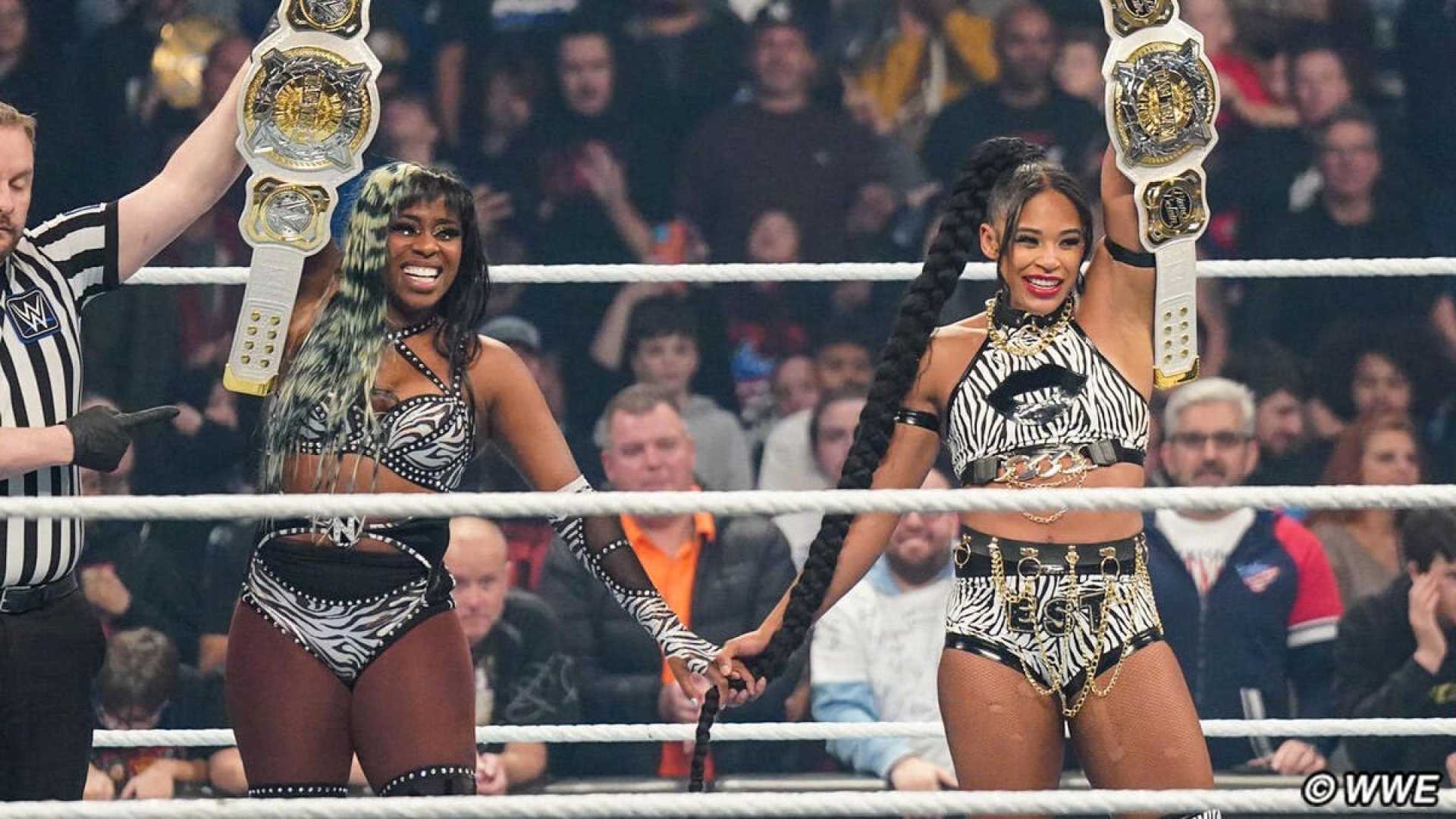 Wwe Women's Tag Team Champions Bianca Belair And Naomi