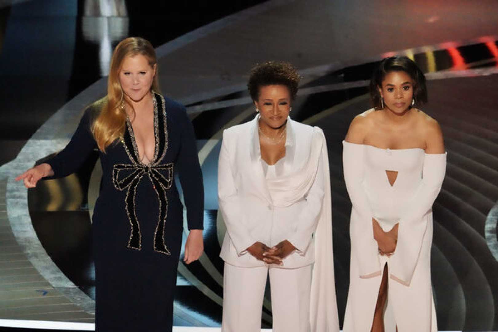 Amy Schumer Oscars Hosting 2022