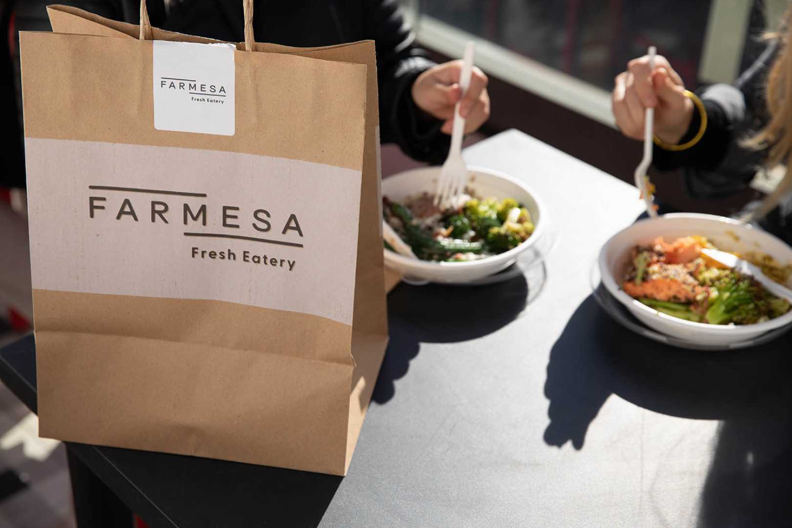 Chipotle Farmesa Fresh Eatery Healthy Food Concept