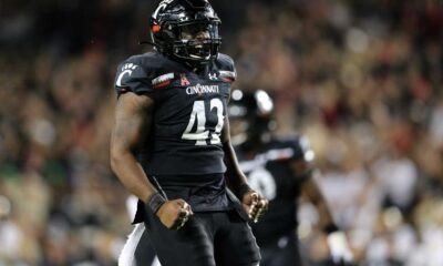 Cincinnati Bearcats Football Team Dominique Perry