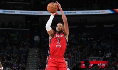 Cj Mccollum Basketball Shooting Three Pointer