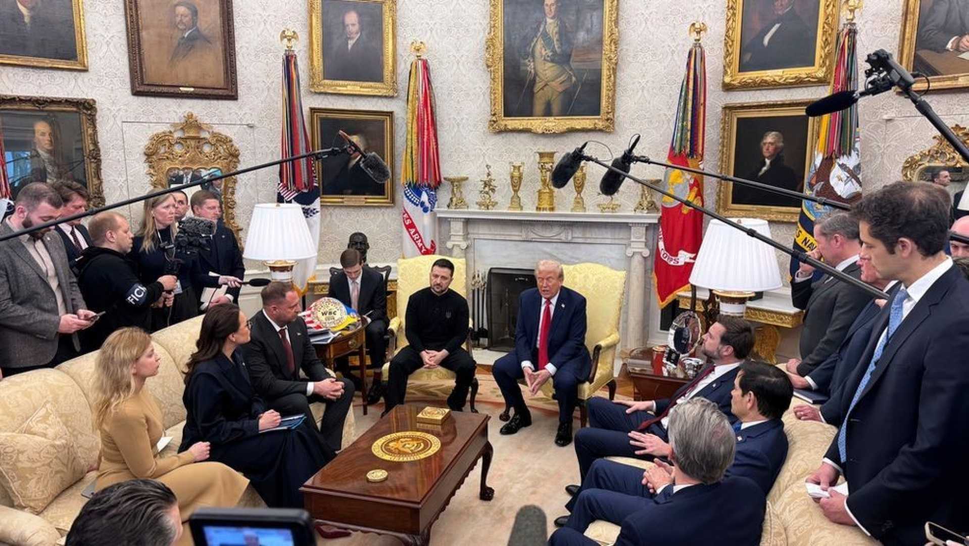 Donald Trump Volodymyr Zelenskyy Oval Office Meeting