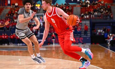 Duquesne Basketball Team Vs St. Bonaventure