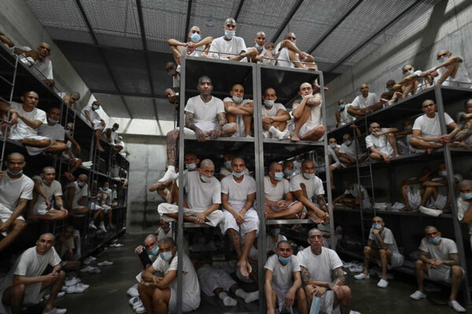 El Salvador Prison Tren De Aragua Gang