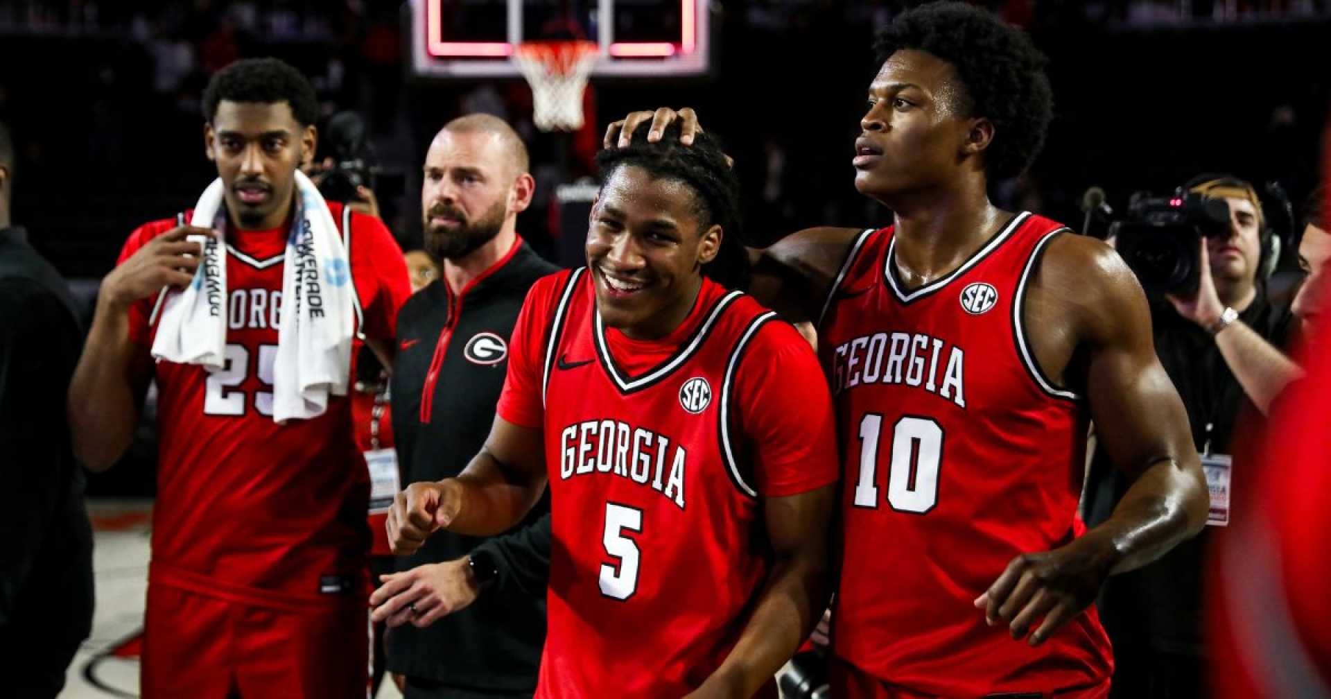 Georgia Bulldogs Basketball Team In Action