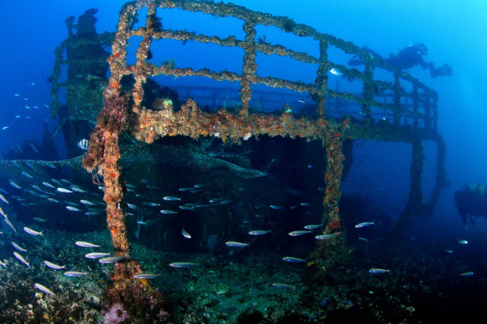 Gibraltar Diving Resort Scuba Enthusiasts