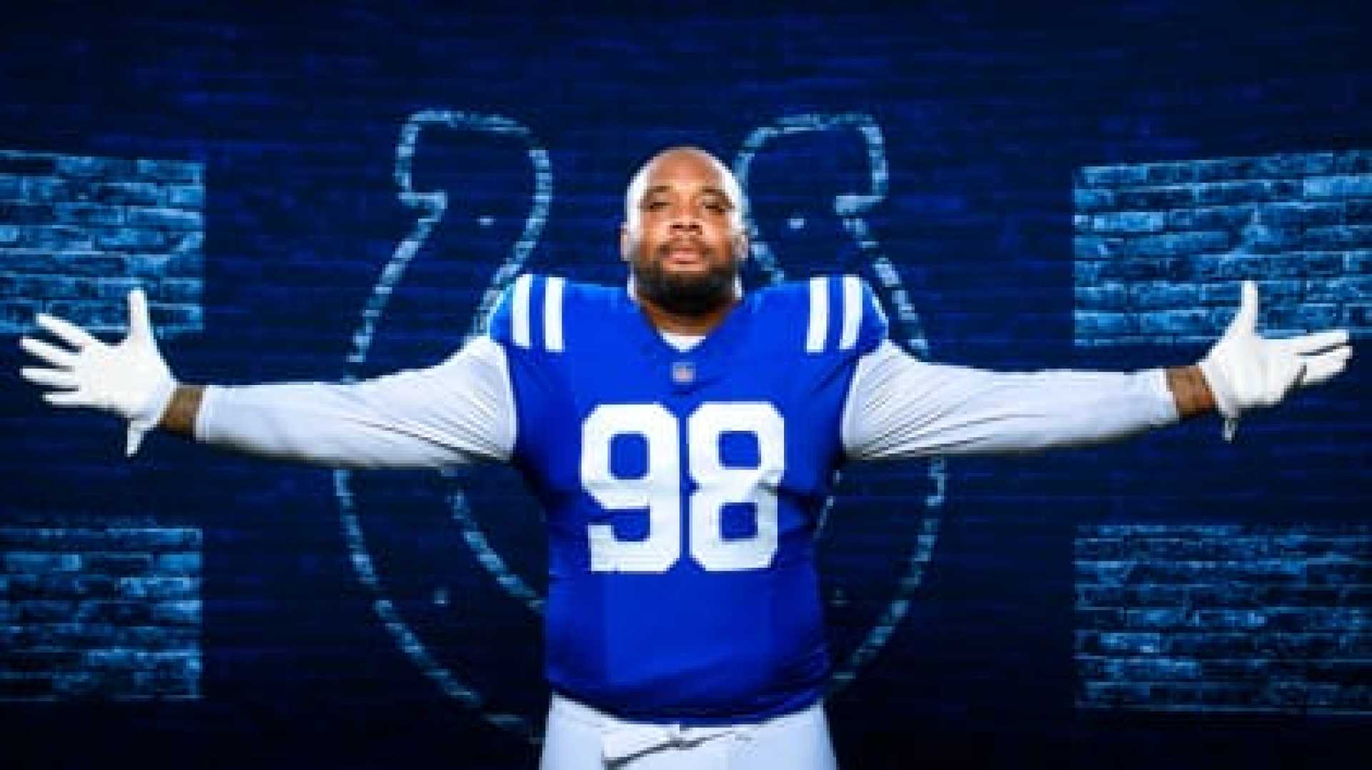 Indianapolis Colts Defensive Tackle Raekwon Davis