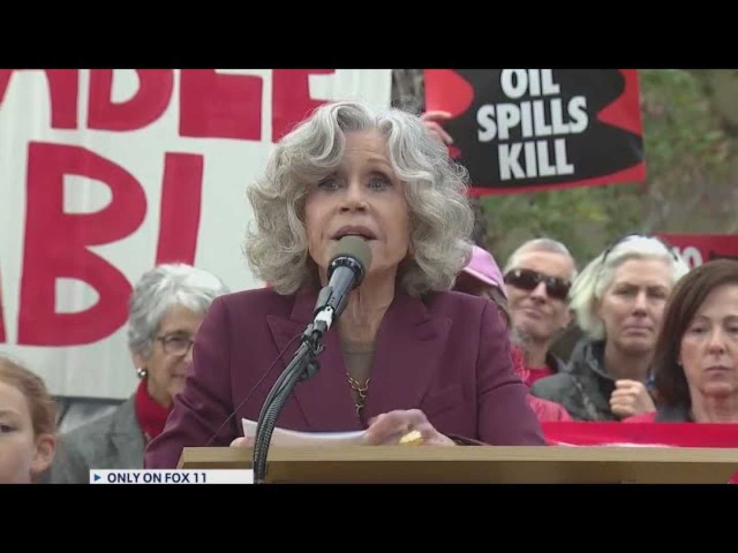 Jane Fonda Julia Louis Dreyfus Oil Protest California