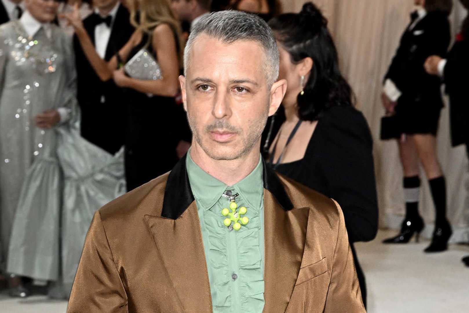 Jeremy Strong Red Carpet Fashion