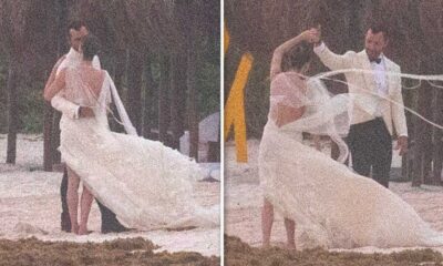 Justin Theroux Nicole Brydon Bloom Wedding Beach