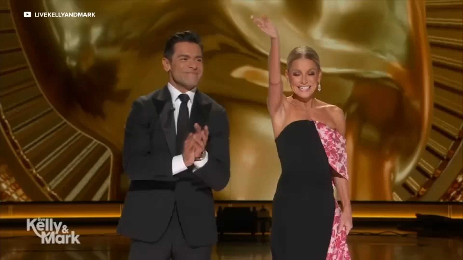 Kelly Ripa Mark Consuelos Oscars 2025