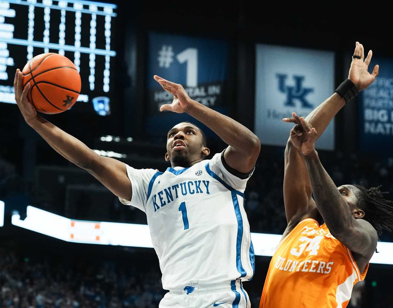 Kentucky Basketball Game Injury Lamont Butler