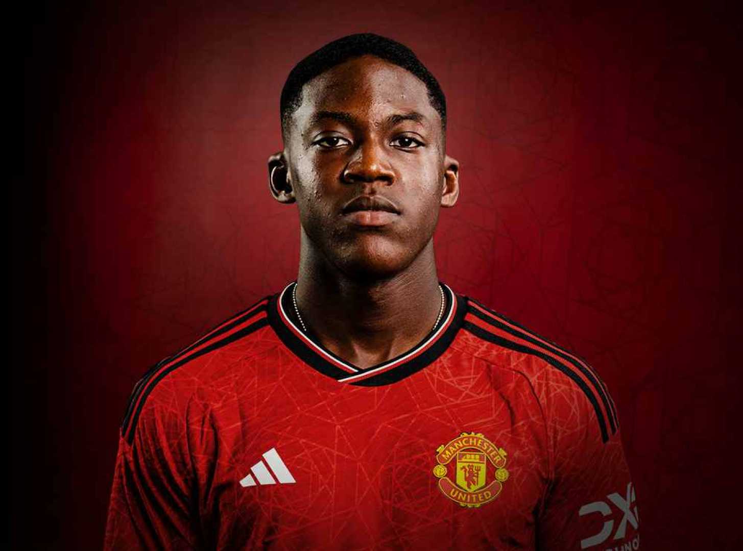 Kobbie Mainoo Manchester United Football Player