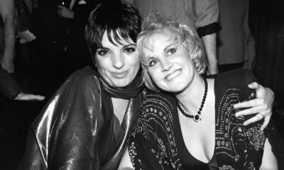 Liza Minnelli Candid Moments With Friends