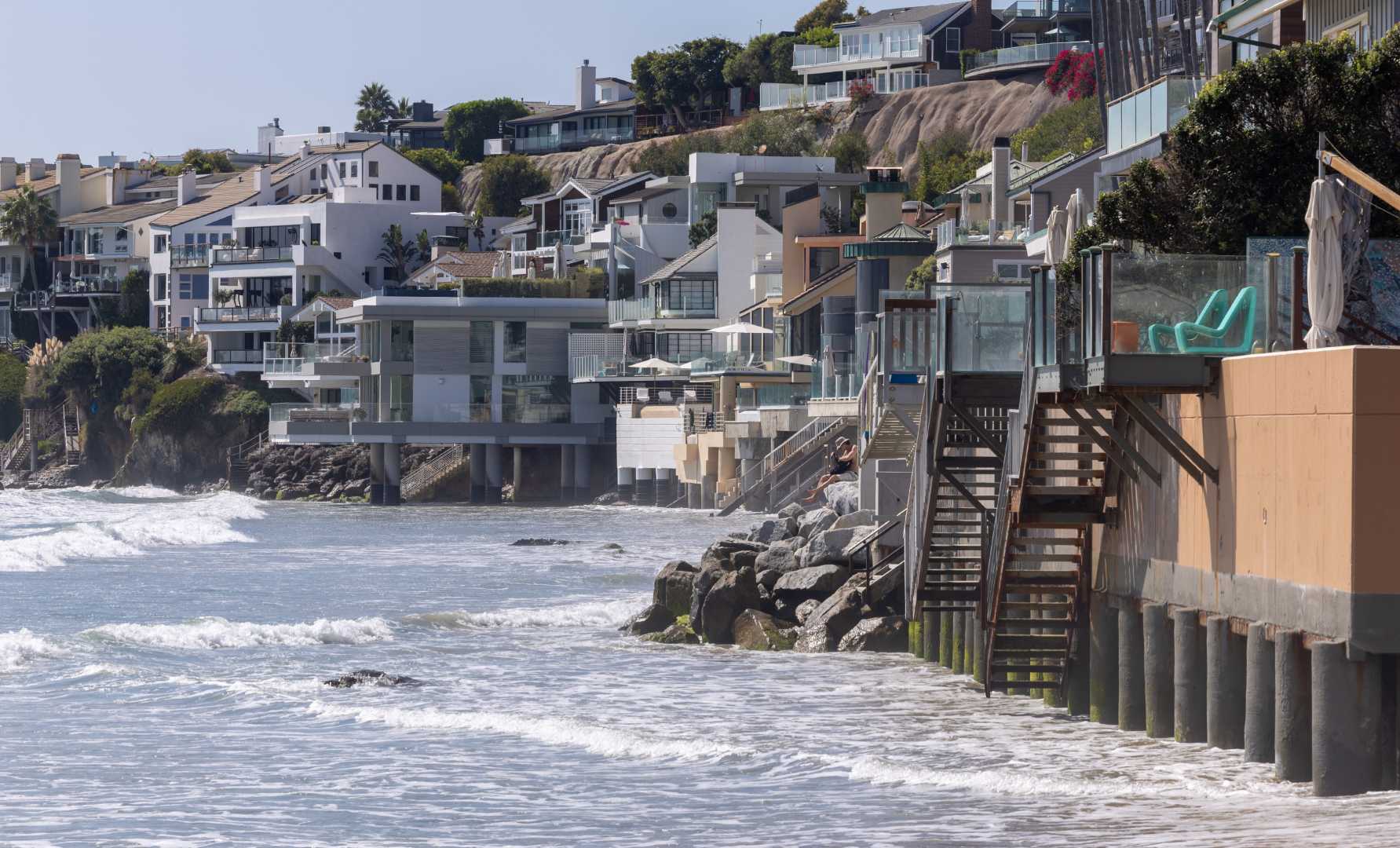 Malibu Earthquake Damage Response