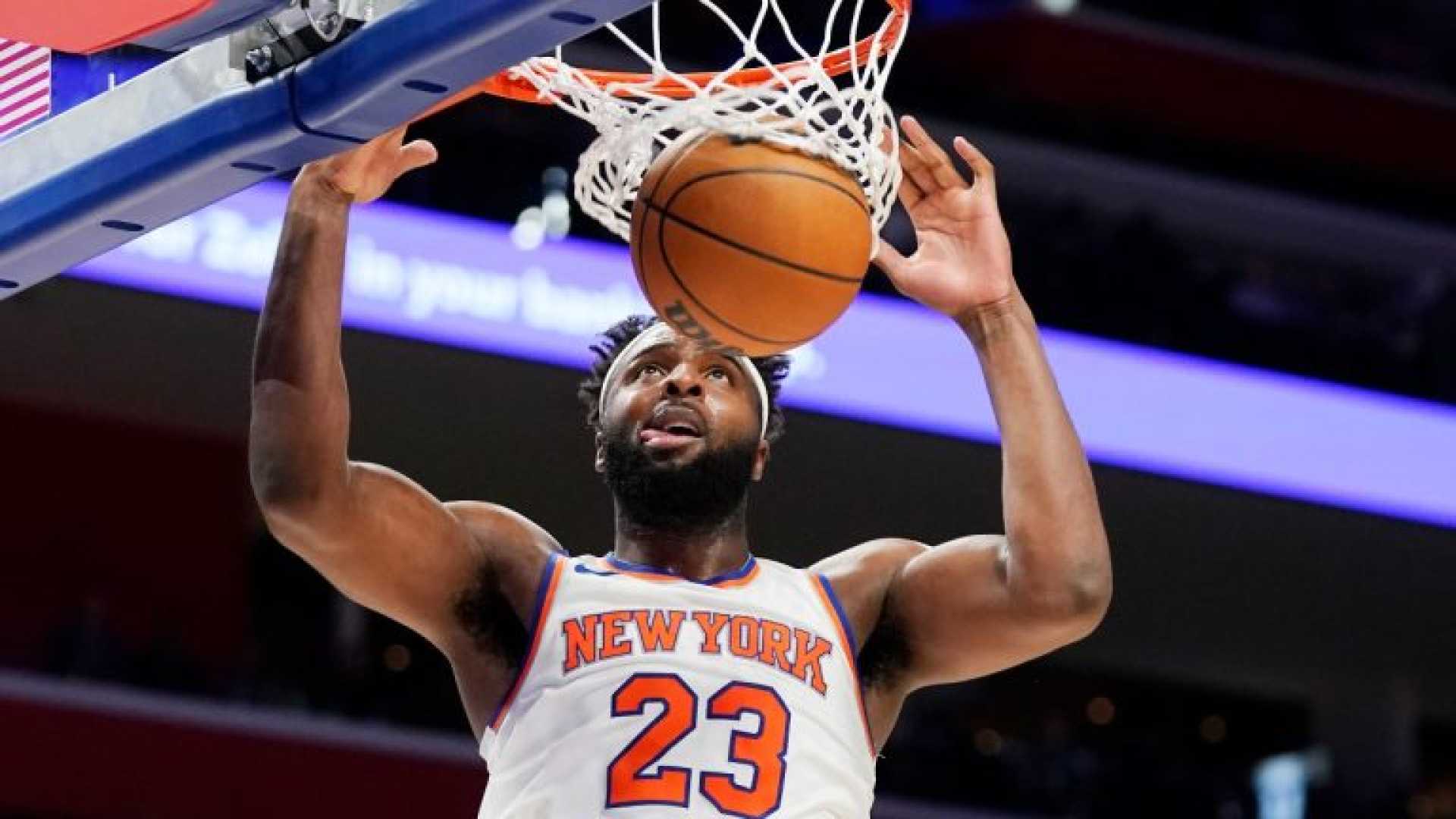 Mitchell Robinson Knicks Basketball Game