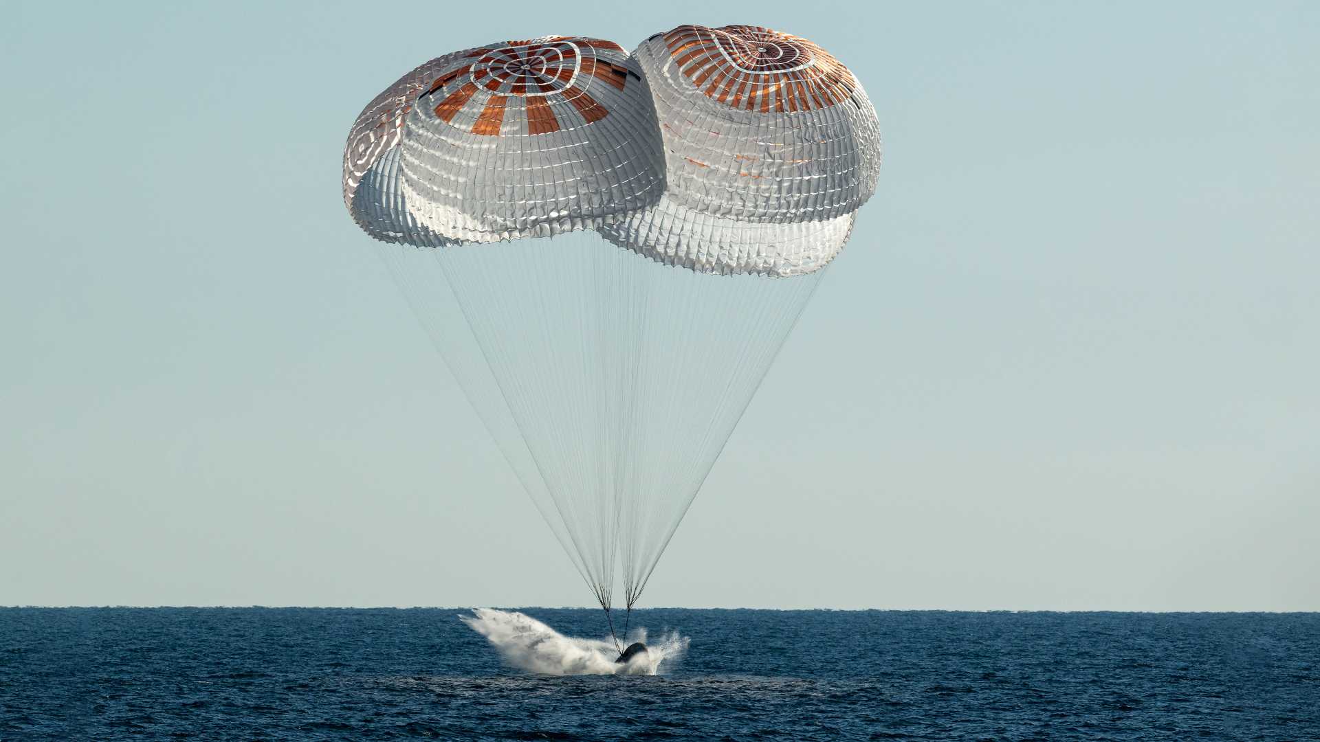 Nasa Crew 9 Splashdown Dragon Freedom