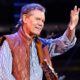 Randy Travis Country Music Icon Performance