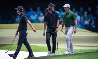 Rory Mcilroy Boston Common Golf Match Action