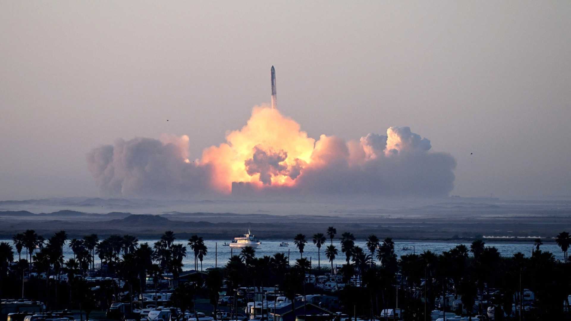 Spacex Starship Rocket Launch Test