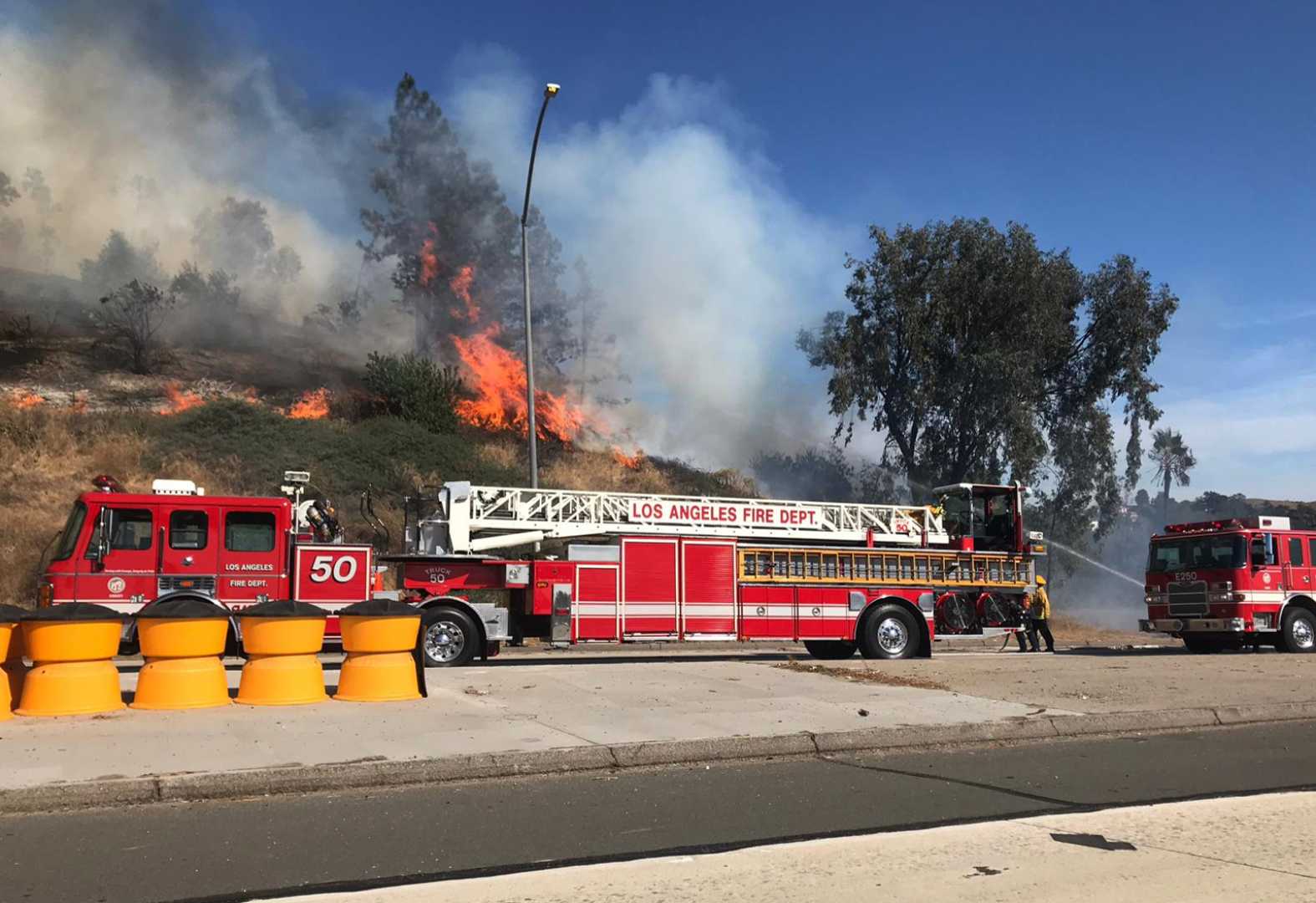 Sr 2 Freeway Glendale Brush Fire