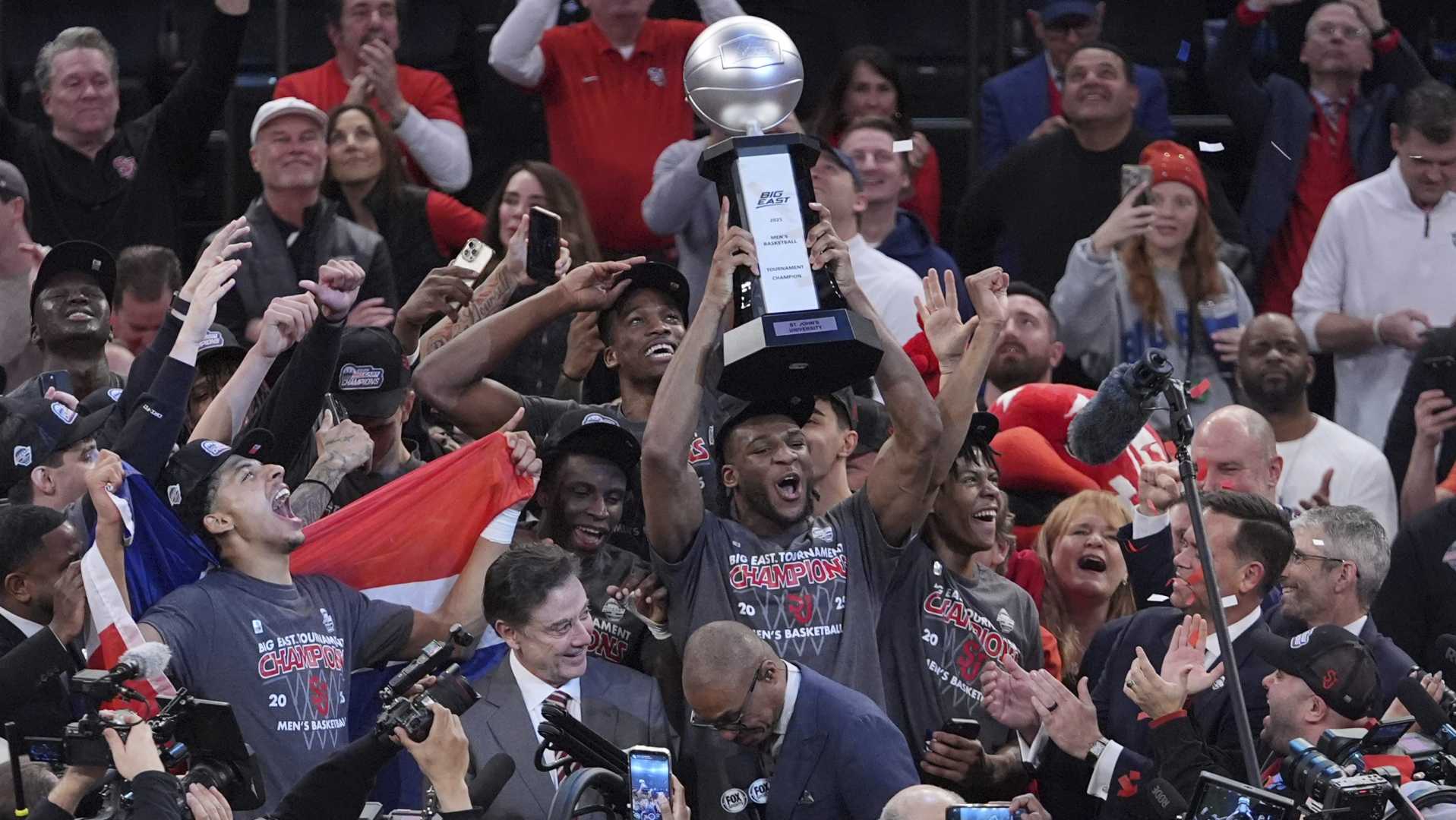 St. John's Ncaa Tournament Basketball Game Celebration