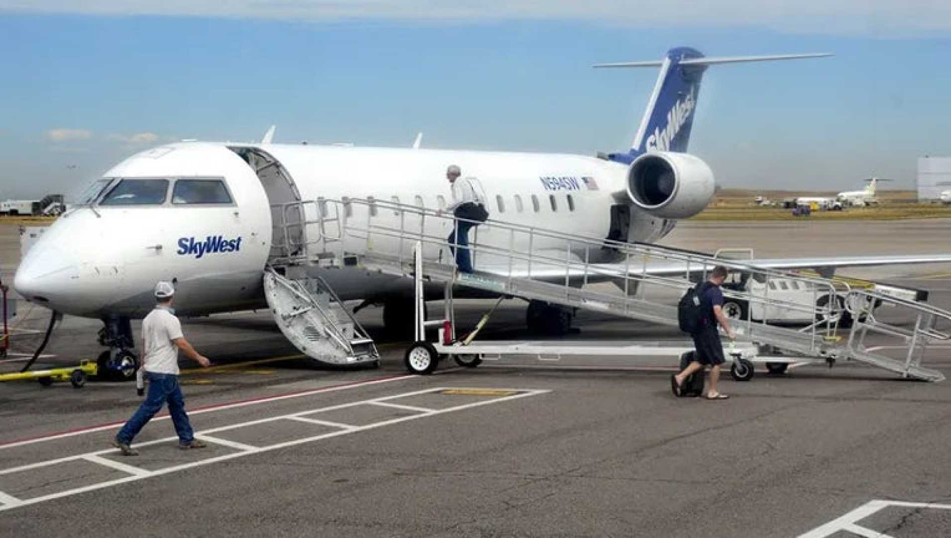 United Airlines Flight Turbulence Incident Waco