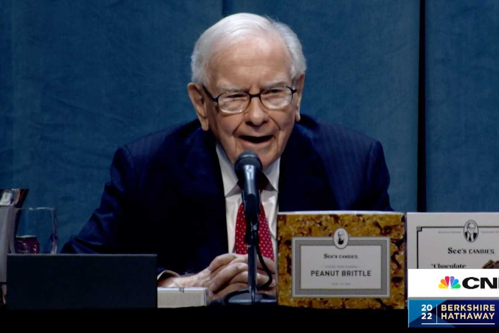 Warren Buffett Interview Tariffs Cbs News