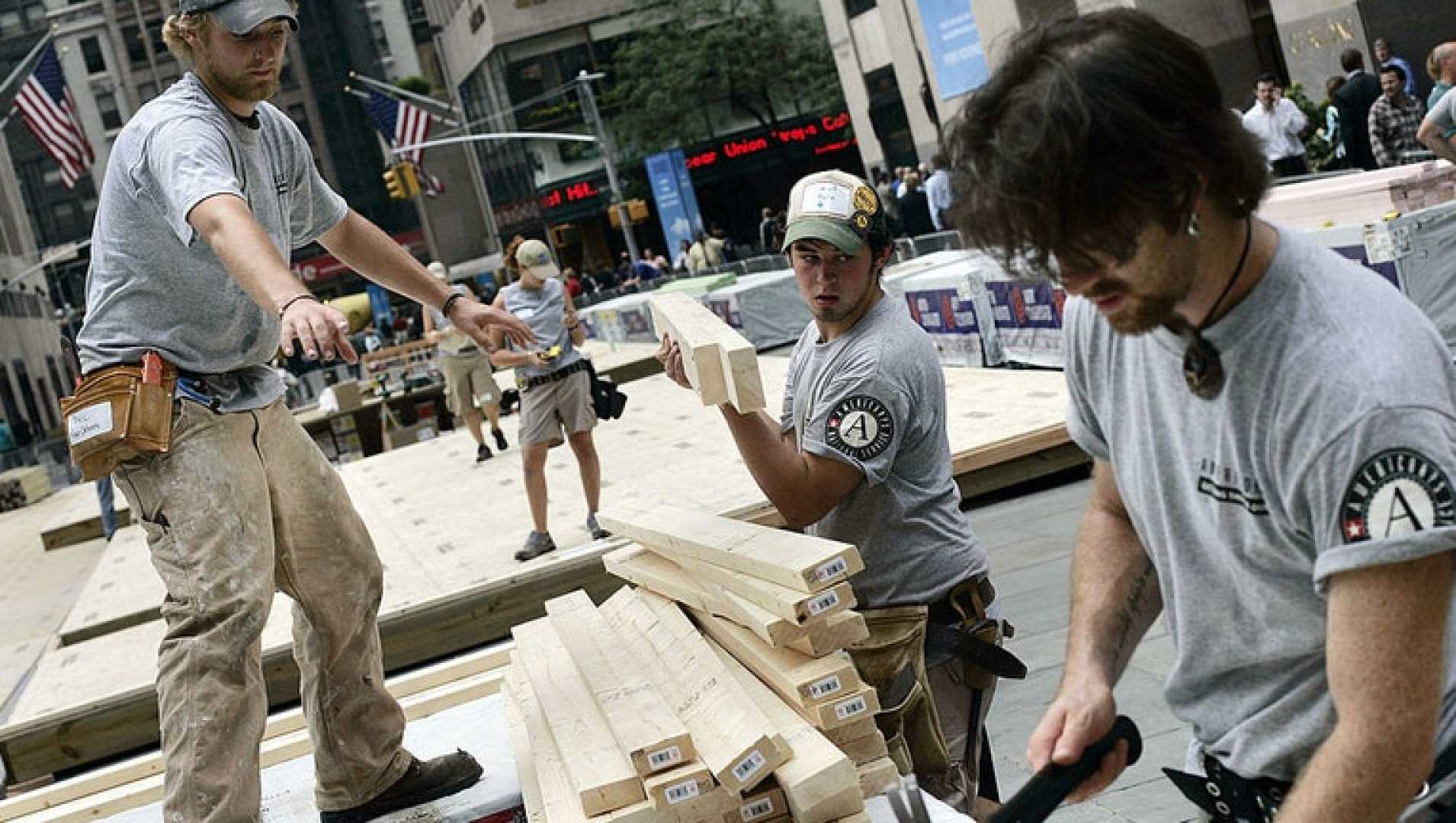 Americorps National Civilian Community Corps Volunteers In Action