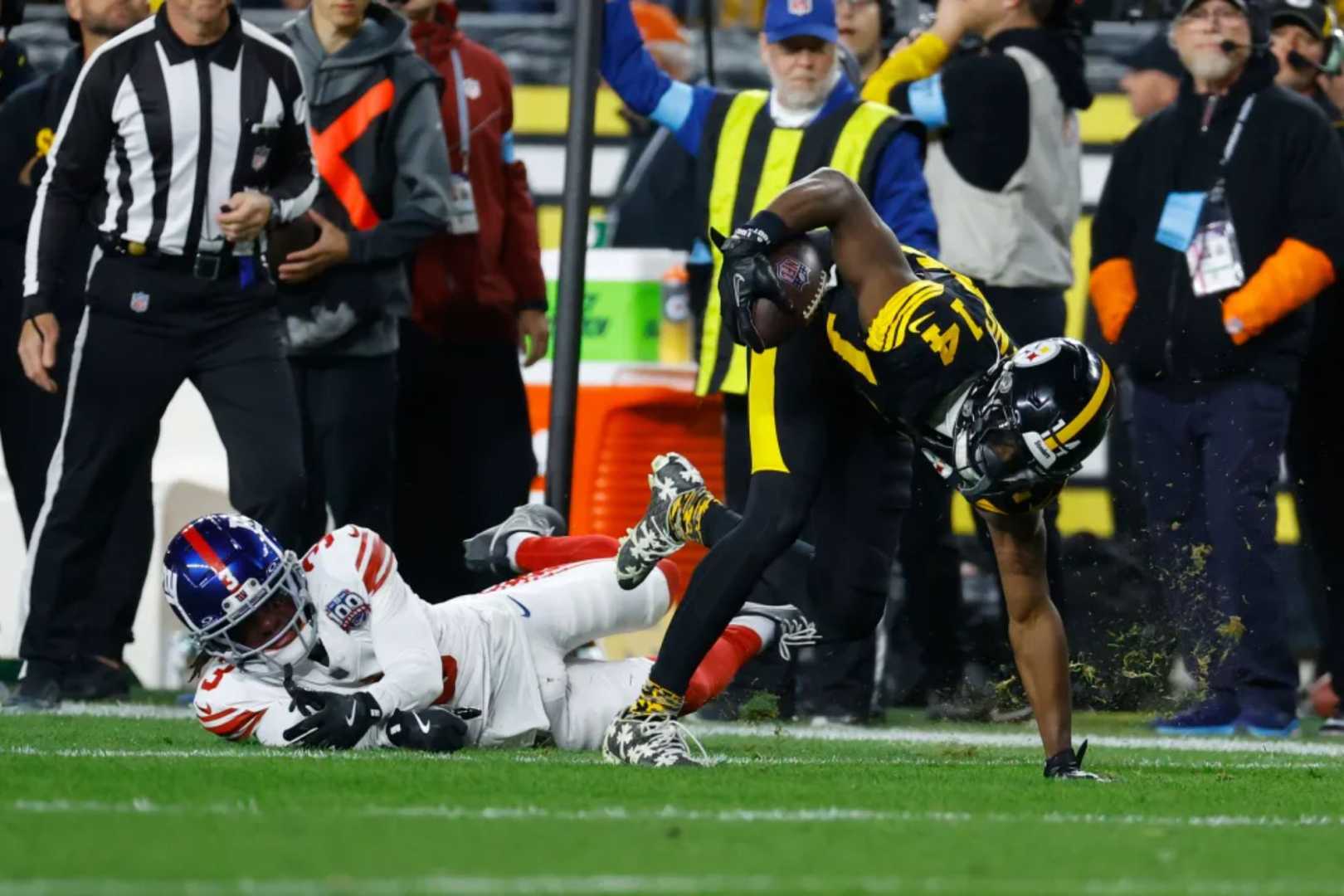 Giants Bench Players In Action During A Game