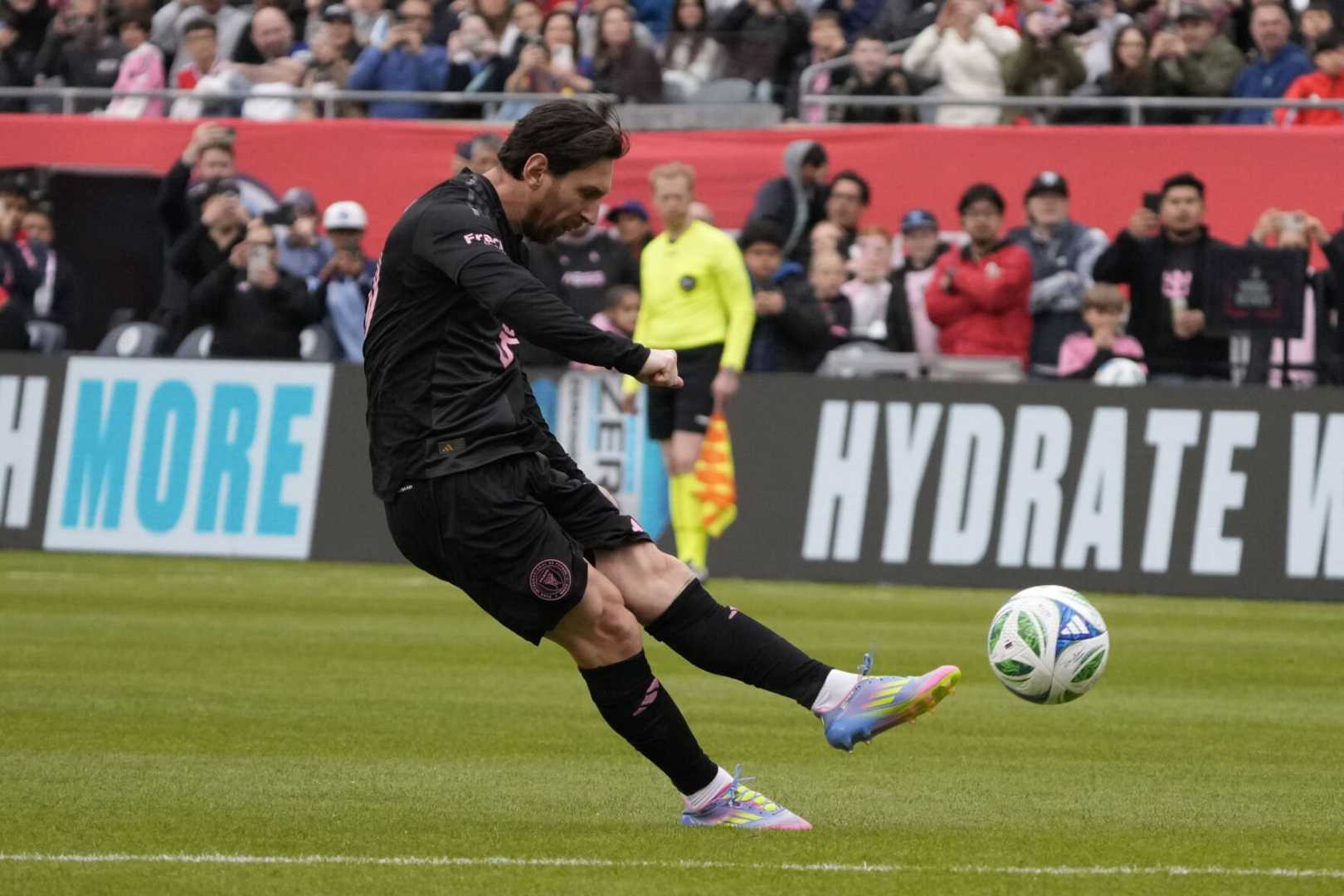 Lionel Messi Soccer Match Cleveland Stadium
