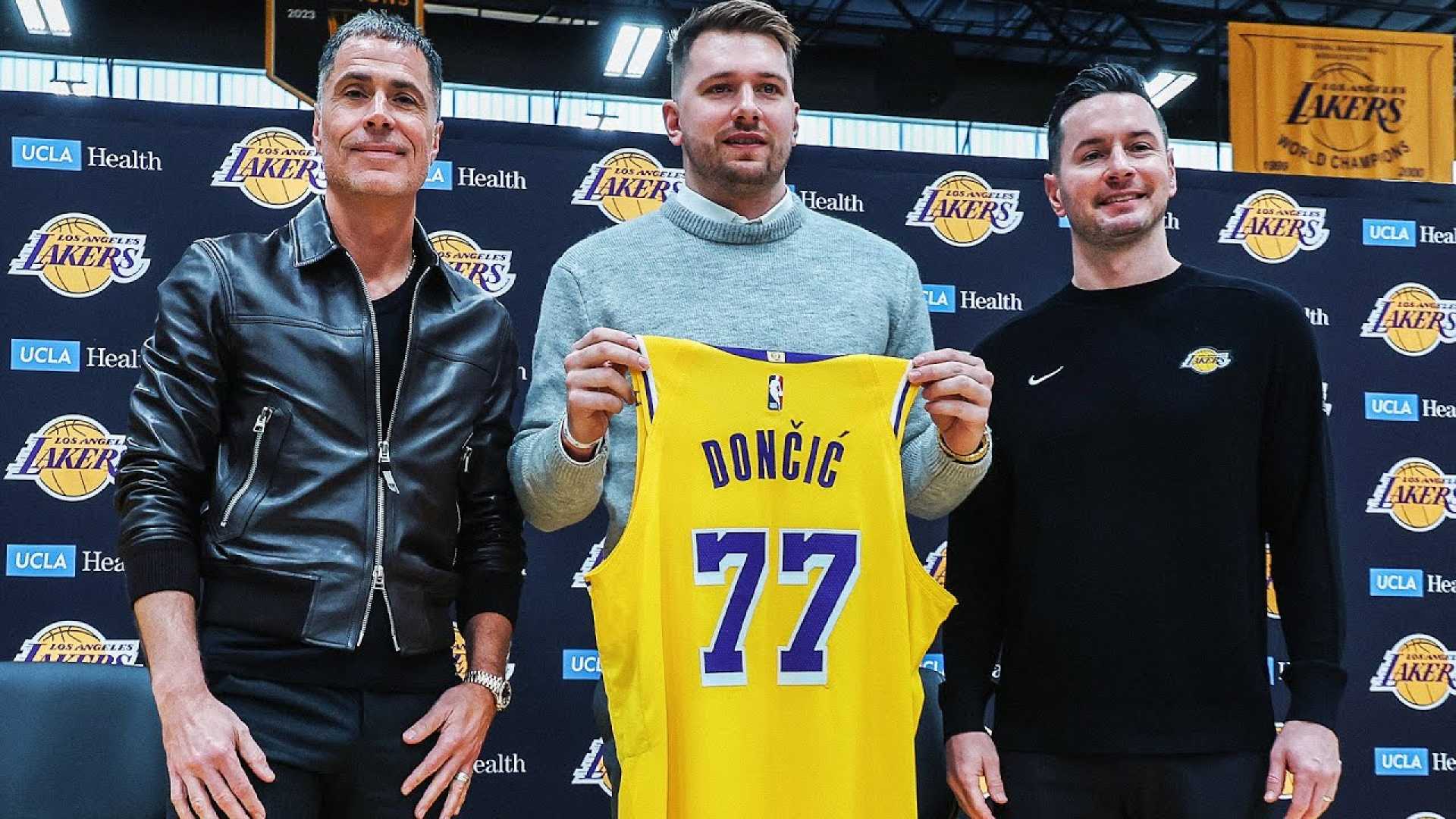 Los Angeles Lakers Basketball Team Press Conference