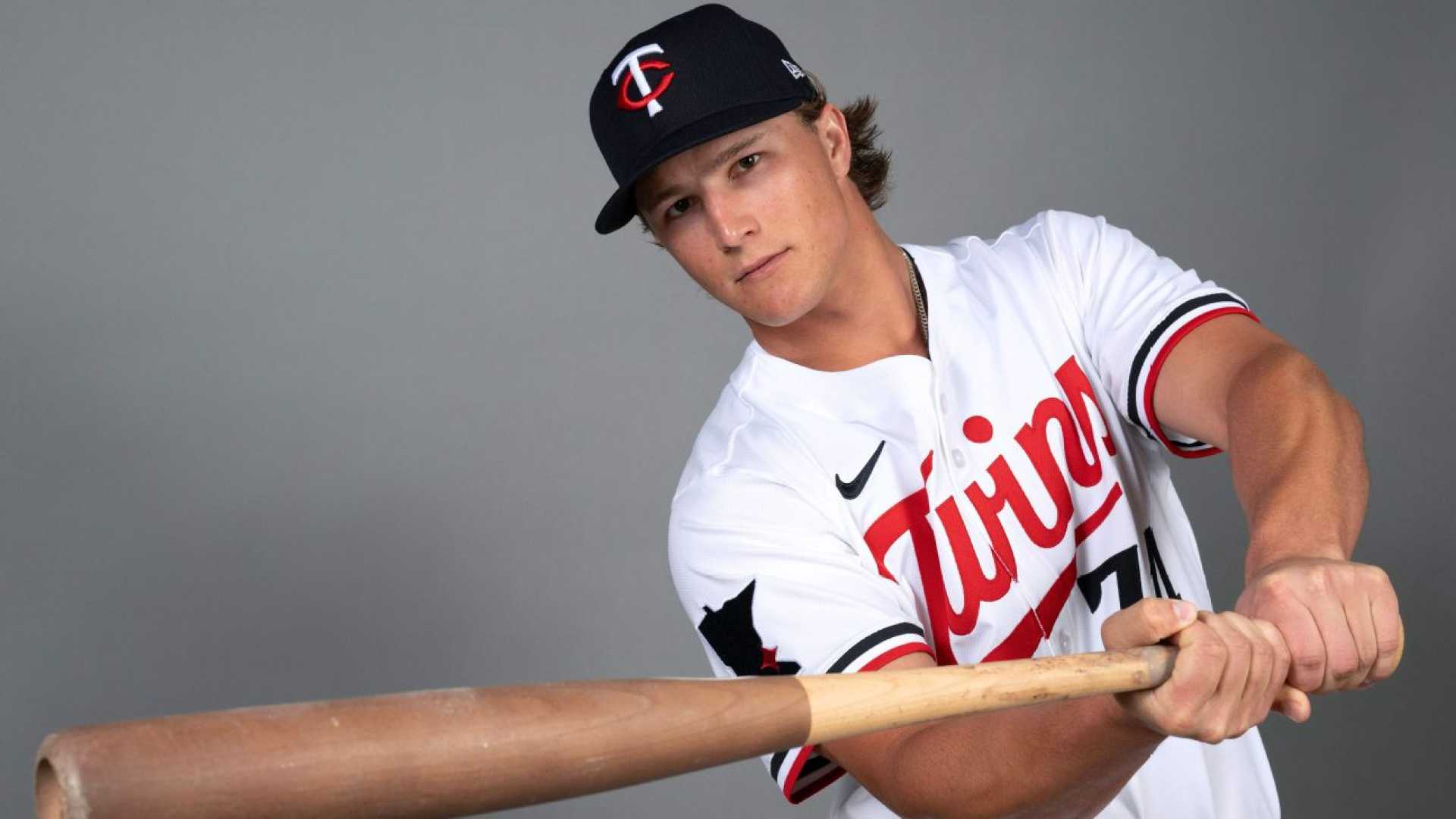 Luke Keaschall Mlb Debut Twins Braves