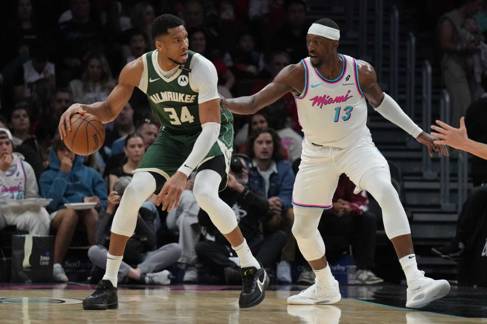 Milwaukee Bucks Kevin Porter Jr. Giannis Antetokounmpo Overtime