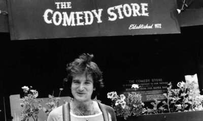 Robin Williams Stand Up Comedy Performance