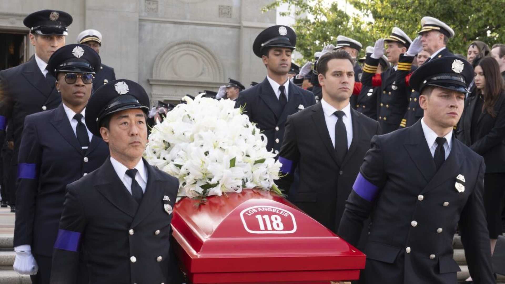 9 1 1 Season 8 Episode 16 Funeral Scene