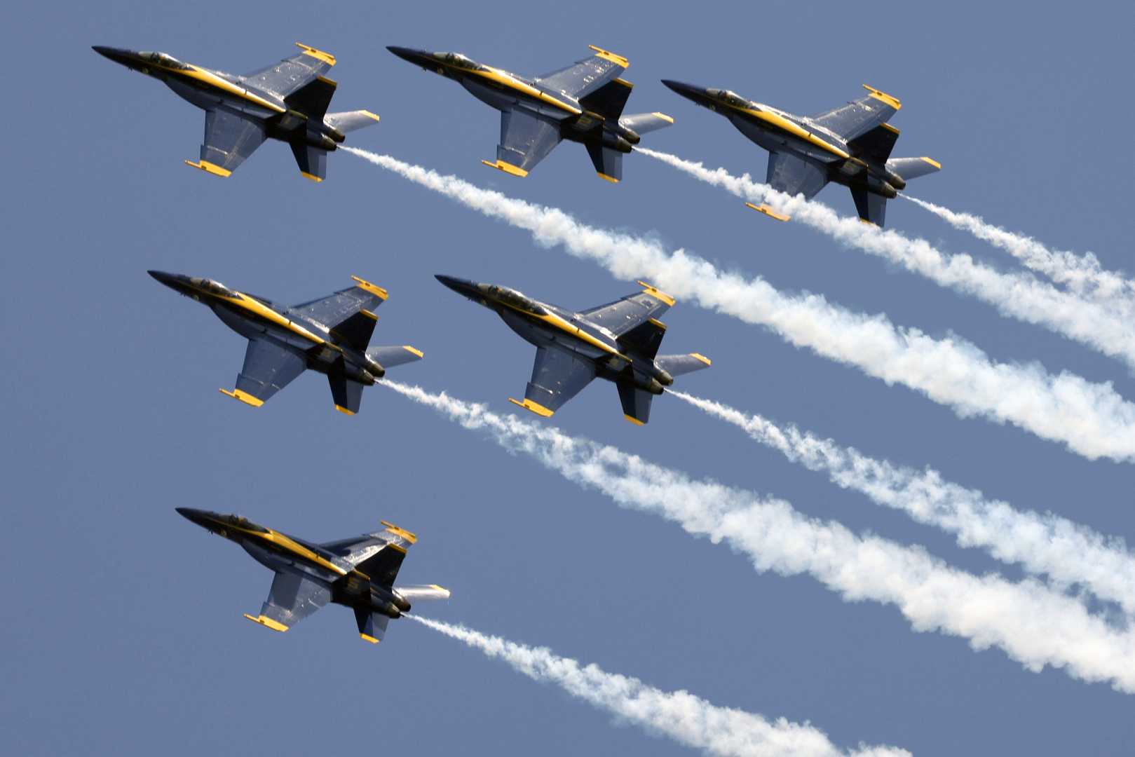 Air Dot Show Fort Lauderdale Aerial Performances