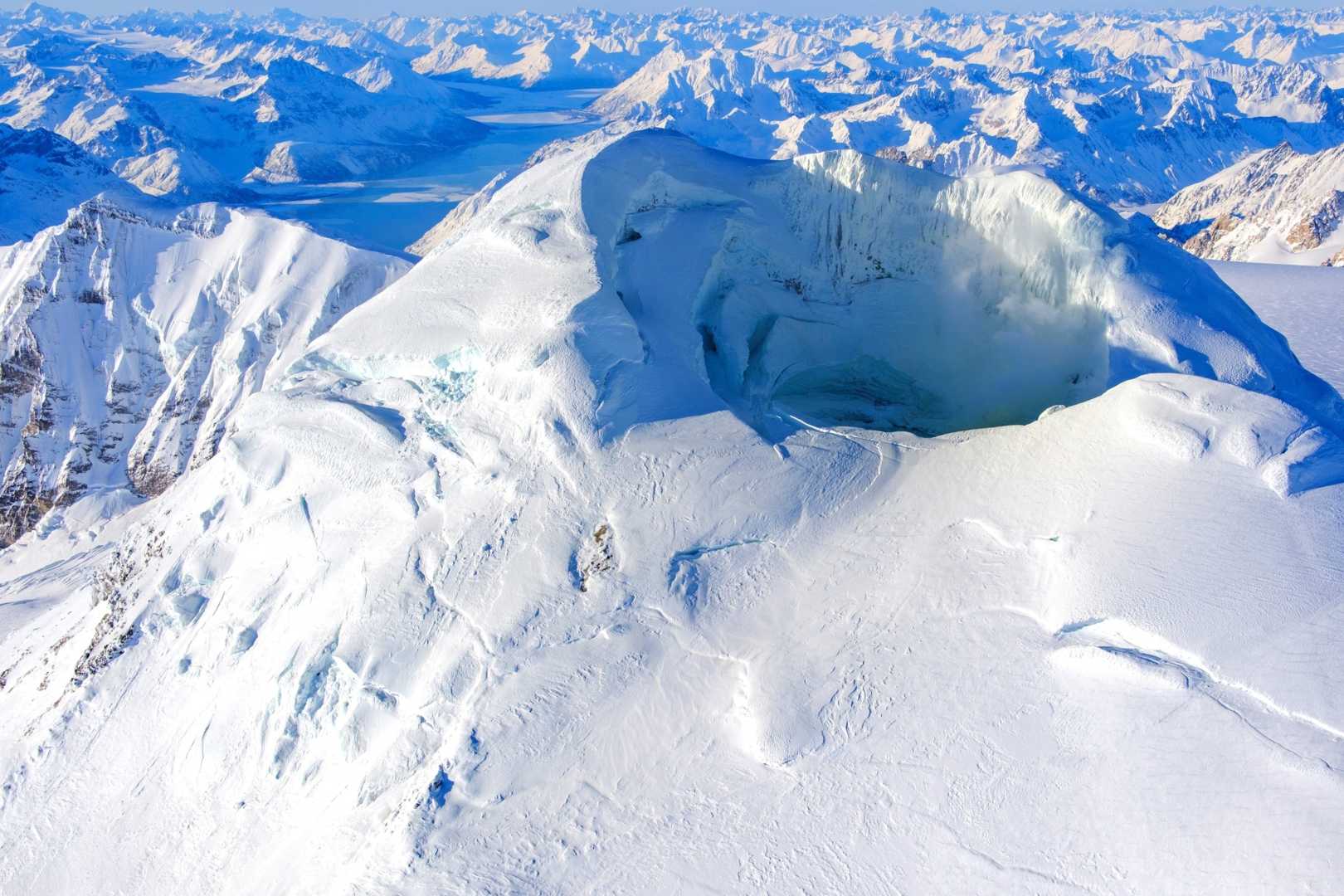 Alaska Earthquake Mount Spurr Volcanic Eruption