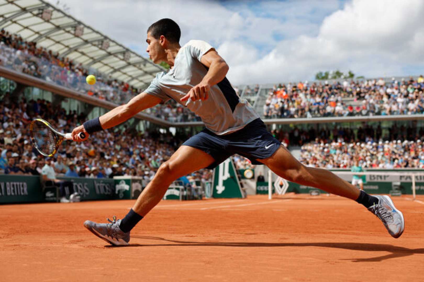 Carlos Alcaraz Tennis Match French Open