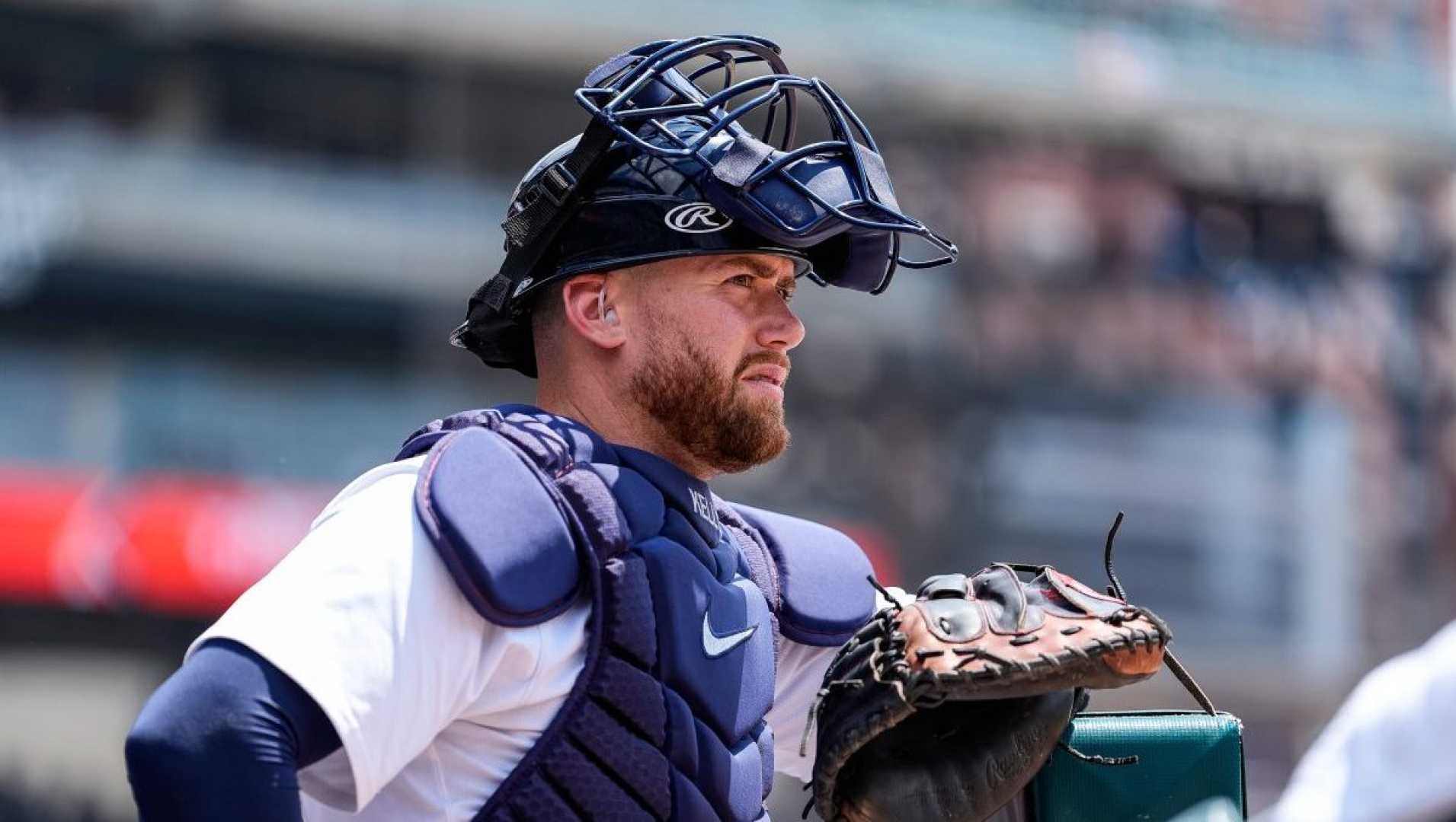 Chicago Cubs Catcher Kelly Baseball Action