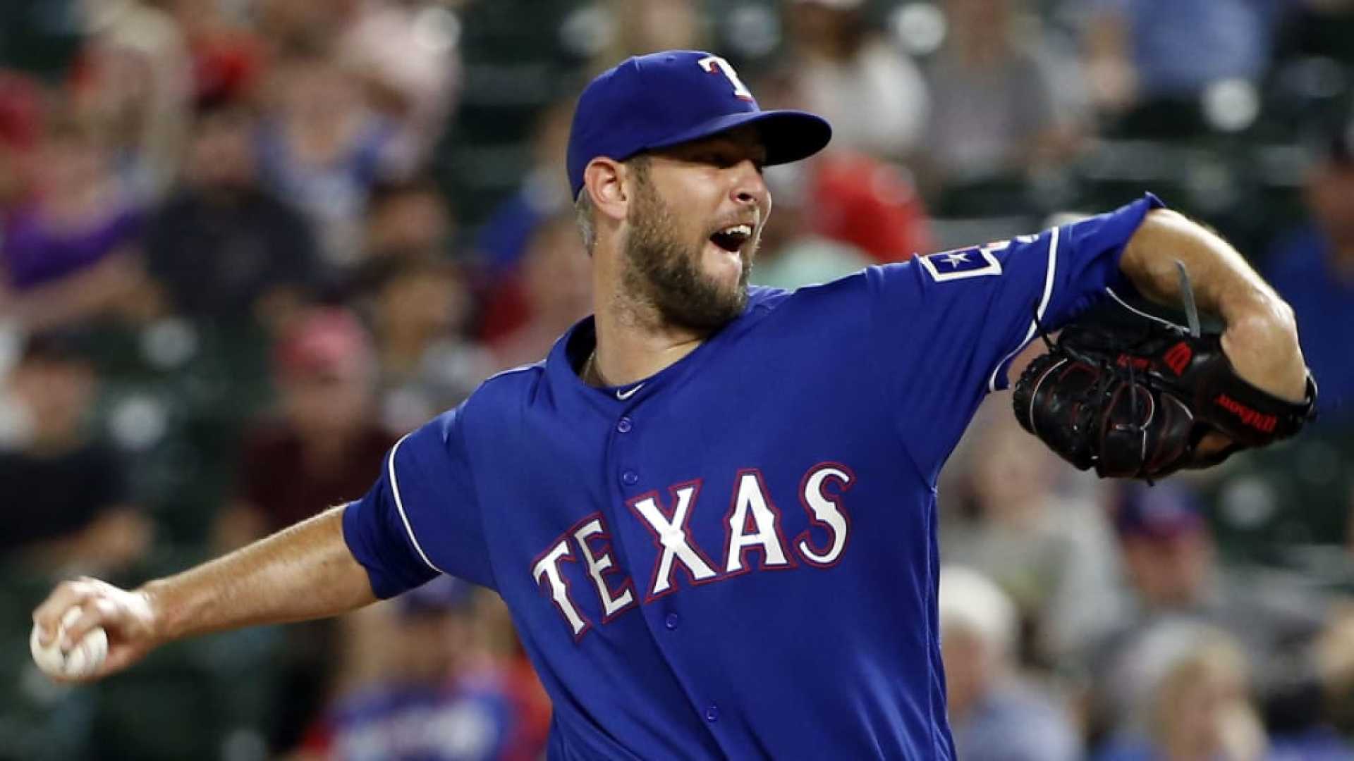 Chris Martin Rangers Baseball Injury