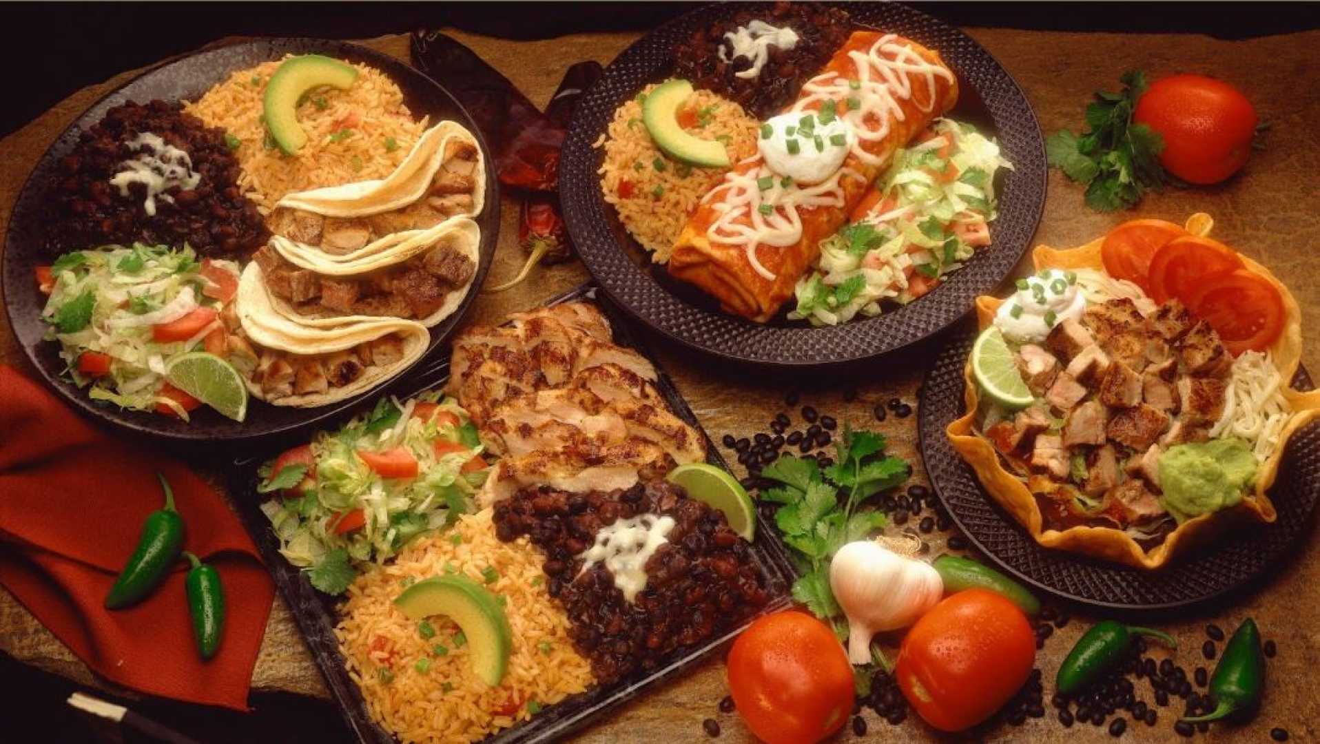 Cinco De Mayo Celebrations With Food And Drinks