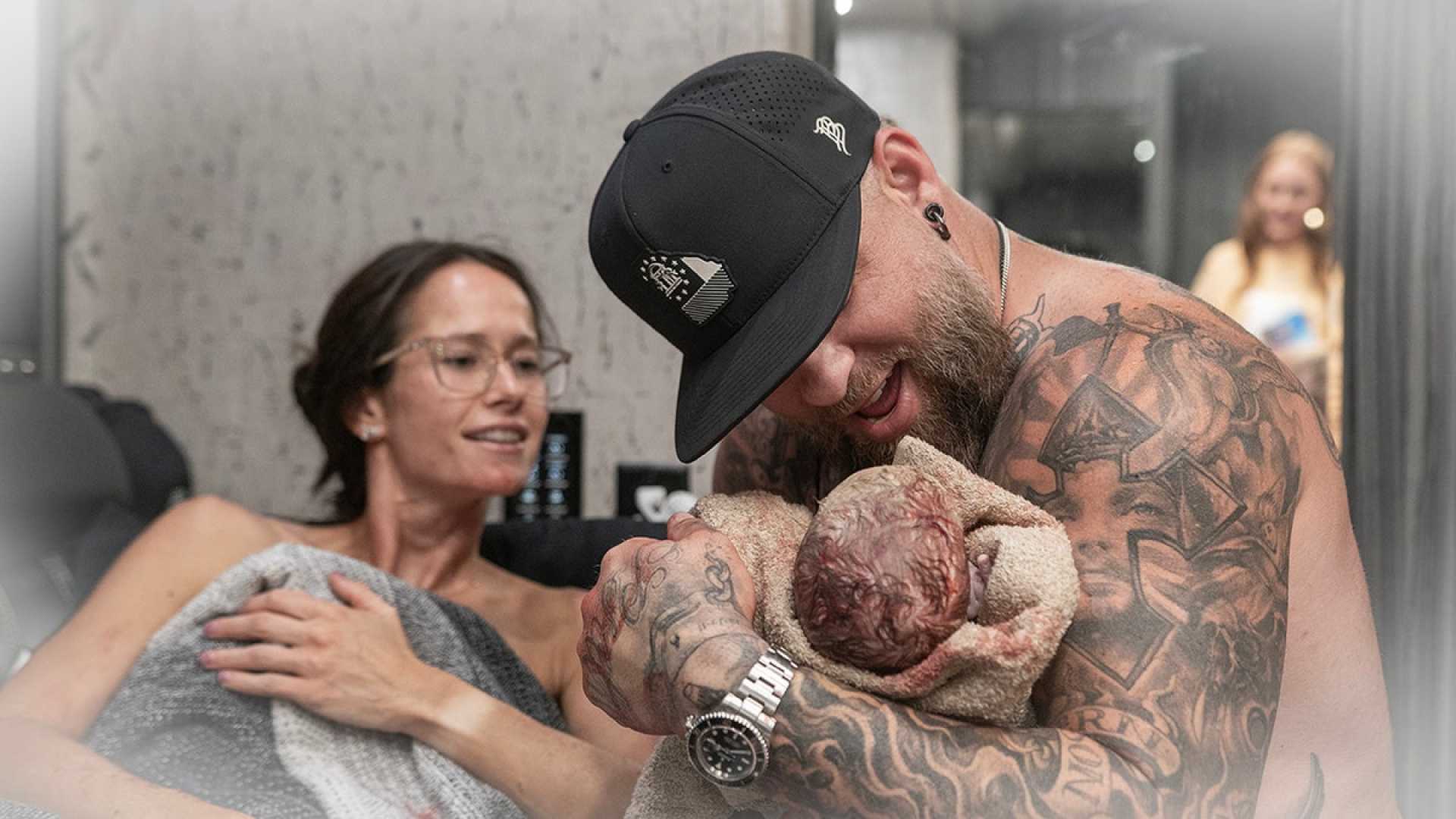 Country Singer Baby Announcement Tour